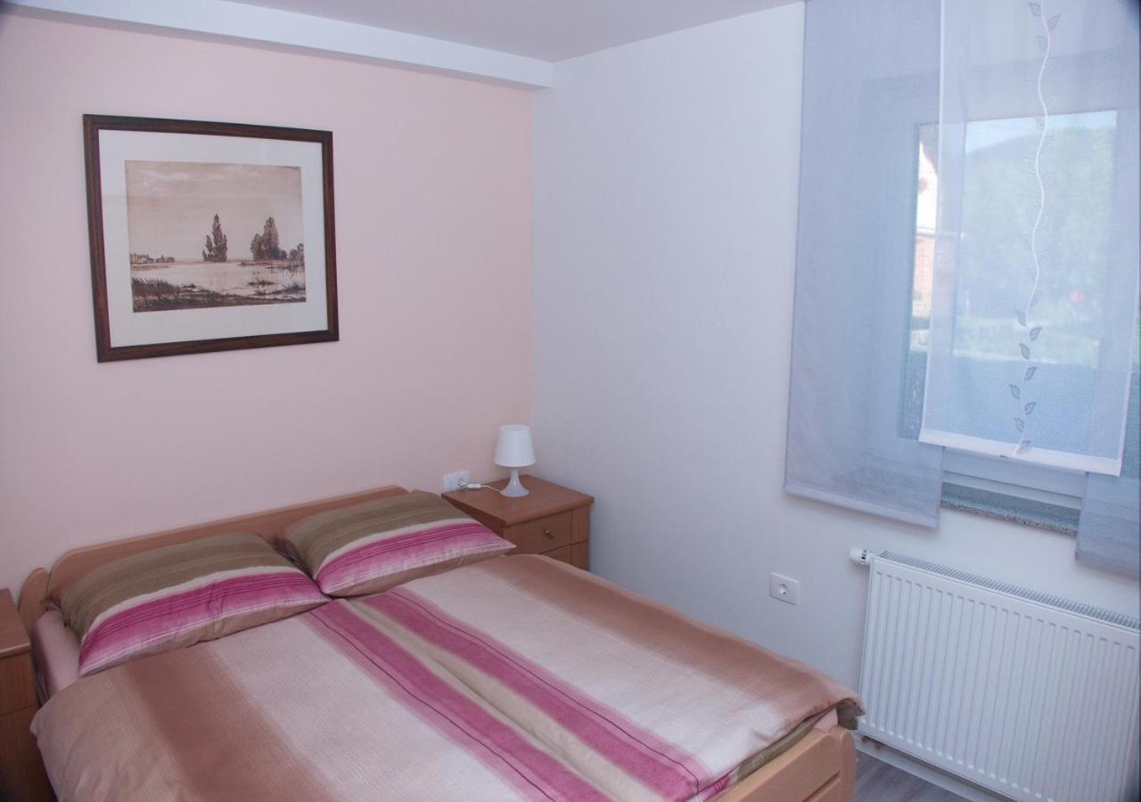 Apartmaji Anita Begunje pri Cerknici المظهر الخارجي الصورة