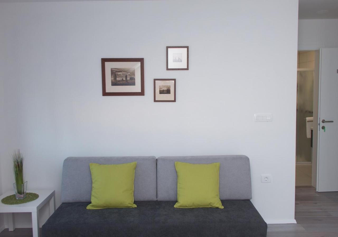 Apartmaji Anita Begunje pri Cerknici المظهر الخارجي الصورة